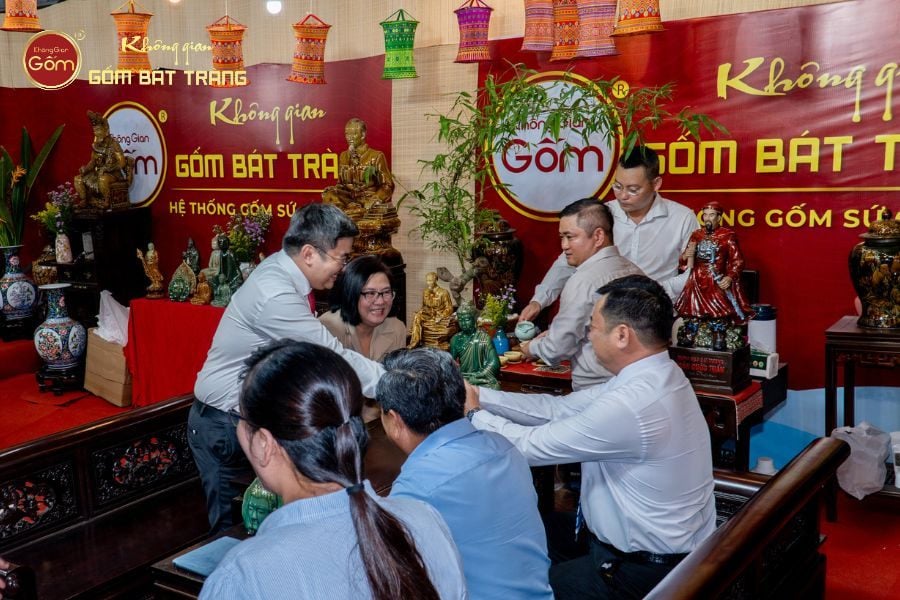 le-hoi-trai-cay-2026-khong-gian-gom-bat-trang