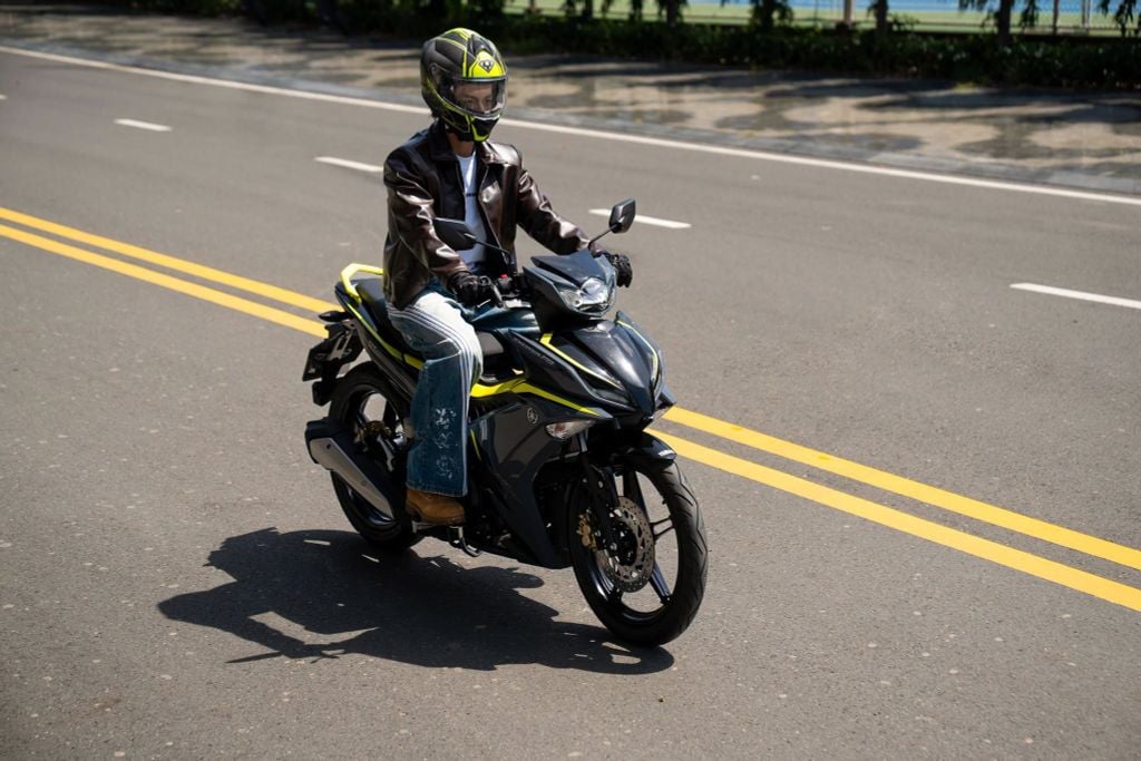 yamaha-exciter-thiet-ke-dam-chat-the-thao-1