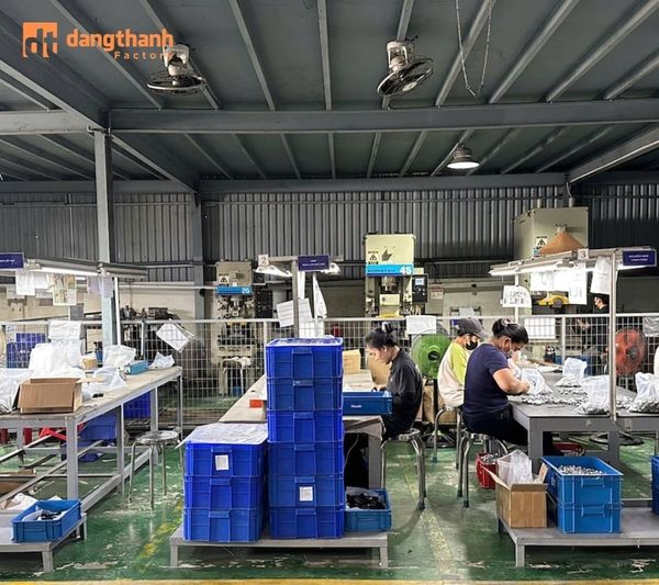 Đăng Thành Factory xưởng gia công vỏ hộp điện tử uy tín chất lượng cao