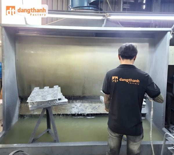 Gia công nắp chụp kỹ thuật cao tại Đăng Thành