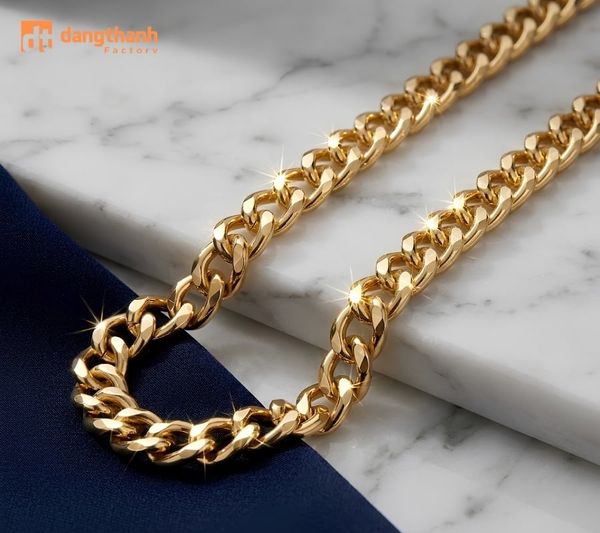 Lý do mẫu xích túi xách thời trang lại được ưa chuộng