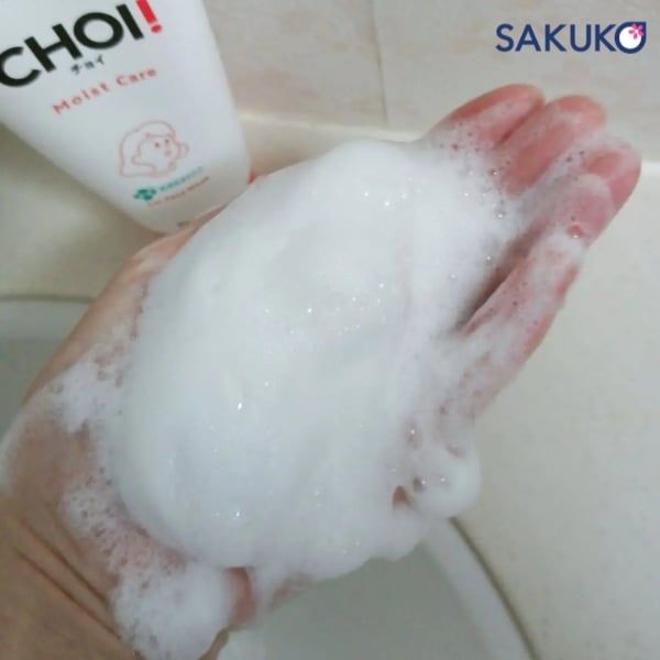 Kracie Hadabisei Choi Moist Care Gel Face Wash nhận được nhiều phản hồi tích cực từ khách hàng