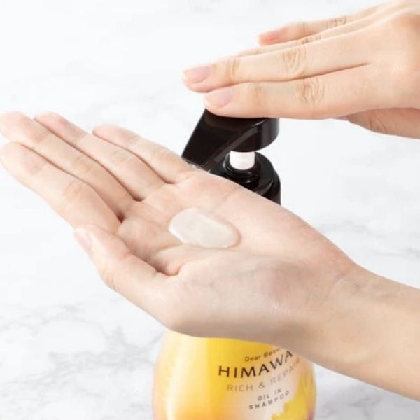 Himawari Rich & Repair Oil In Shampoo với hương thơm dịu nhẹ, thư giãn cho người dùng