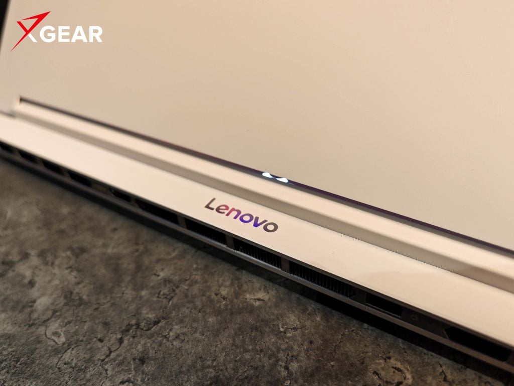 Laptop Gaming LENOVO Legion 7 16IAX10 trang bị hệ thống tản nhiệt ColdFront với quạt kép