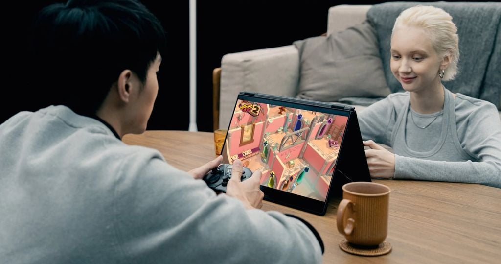 ASUS ROG Zephyrus Duo GX651AX-SR050WS dung lượng bộ nhớ lớn