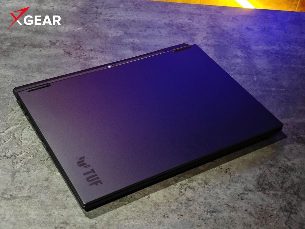 thiết kế Asus TUF F16 FA608PP-RV089W đảm bảo độ bền chuẩn quân đội