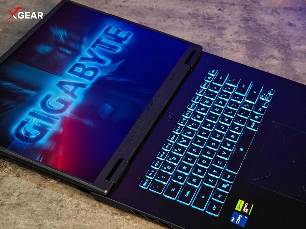 Laptop Gaming Gigabyte A16 CMHI2VN894SH sở hữu hiệu năng ấn tượng với core i7