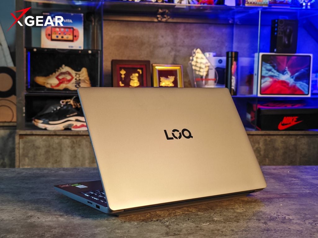 Lenovo LOQ Essential 15ARP10 thiết kế màu xám thanh lịch