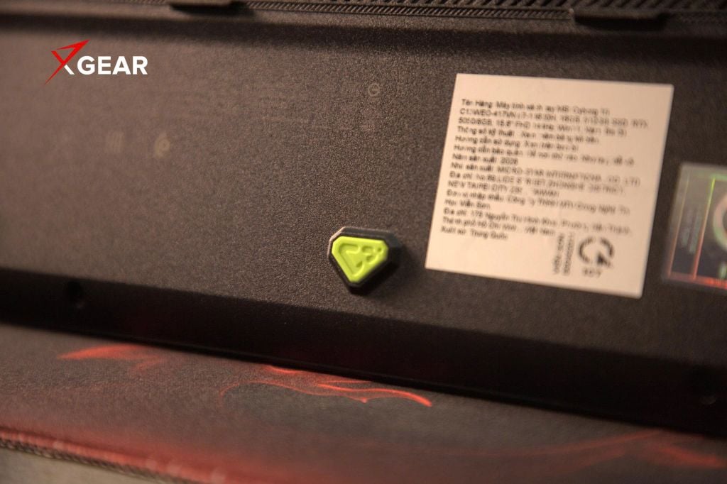 laptop gaming msi cyborg 15 c13weo 417vn