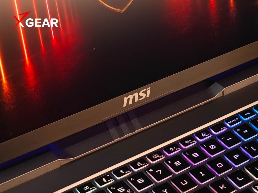 bản lề chắc chắn MSI Vector 16 HX AI A2XWHG 010VN