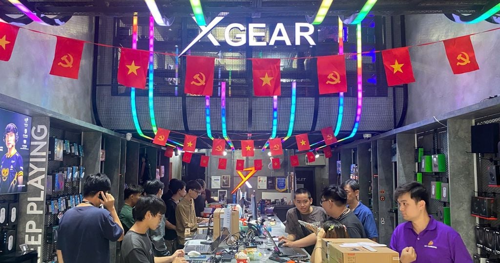 mua màn hình máy tính asus chính hãng tại Xgear