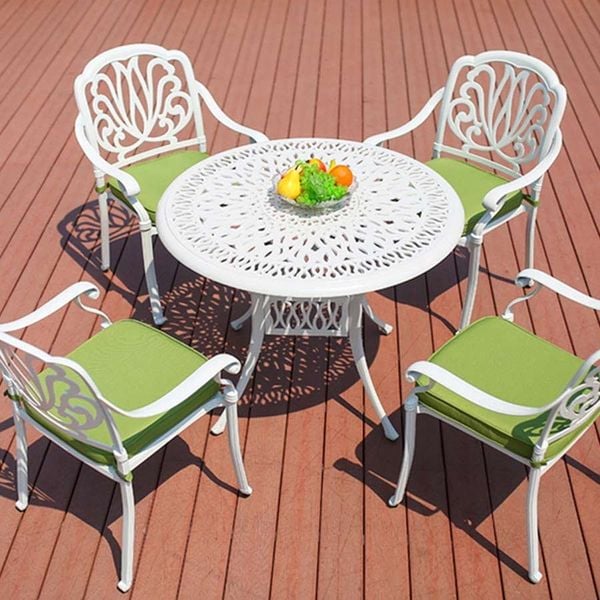 Bộ bàn ghế nhôm đúc có tính linh hoạt cao