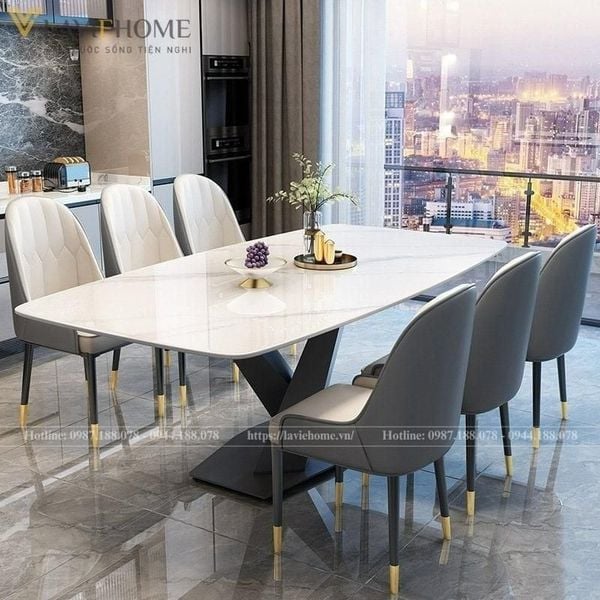 Ưu tiên bộ bàn ăn 4 ghế có chất liệu tốt, bền