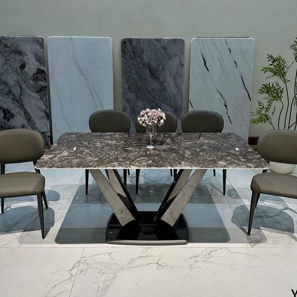 Bộ bàn ăn 4 ghế phù hợp với không gian nhỏ gọn