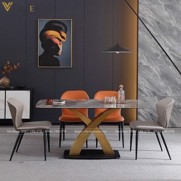 Bộ Bàn ăn 4 ghế mặt đá Sakuzi ghế Vaz