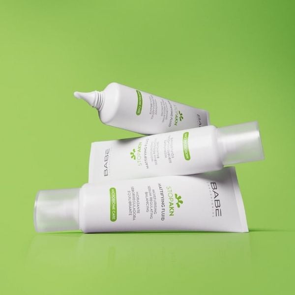 Kem Dưỡng Kiềm Dầu, Giảm Mụn Babe Stop AKN Mattifying Fluid