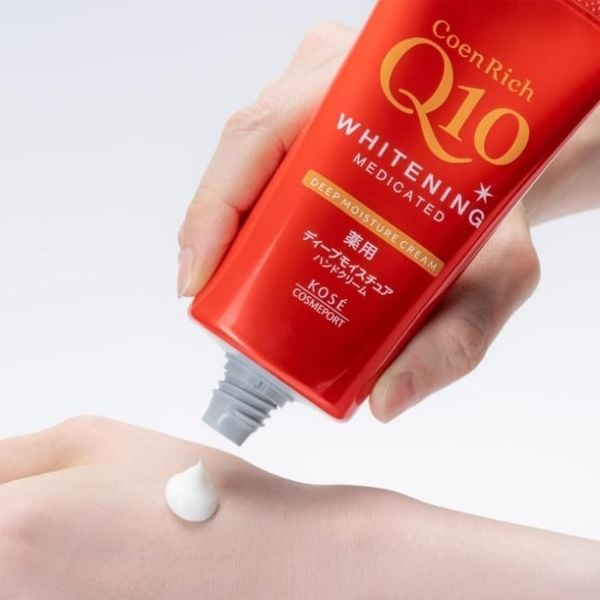 Kem Dưỡng Da Tay Cấp Ẩm Chuyên Sâu Kose Coen Rich Q10 Whitening Deep Moisture Cream