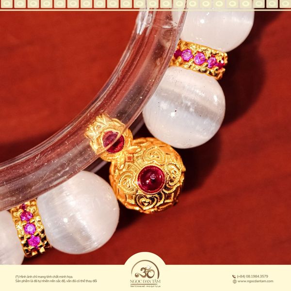 Charm hồ lô bạc mạ vàng trong vòng tay