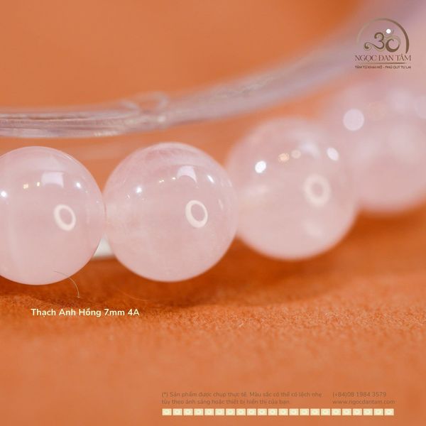 Thạch Anh Hồng khơi thông lòng trắc ẩn và sự bao dung