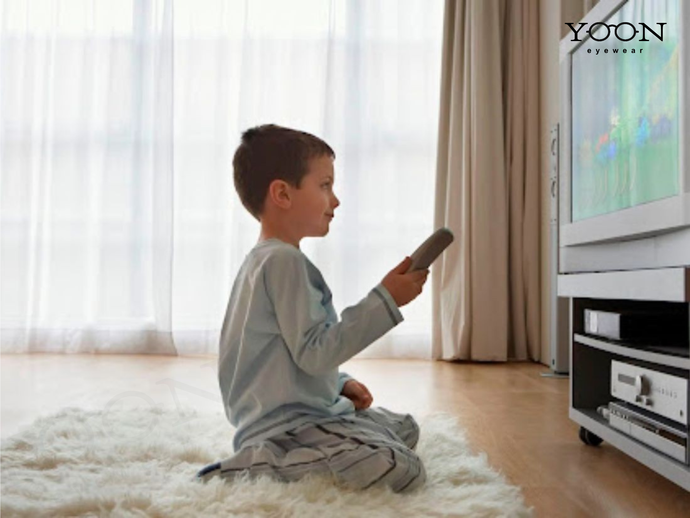 CẬN THỊ GIẢ LÀ GÌ?