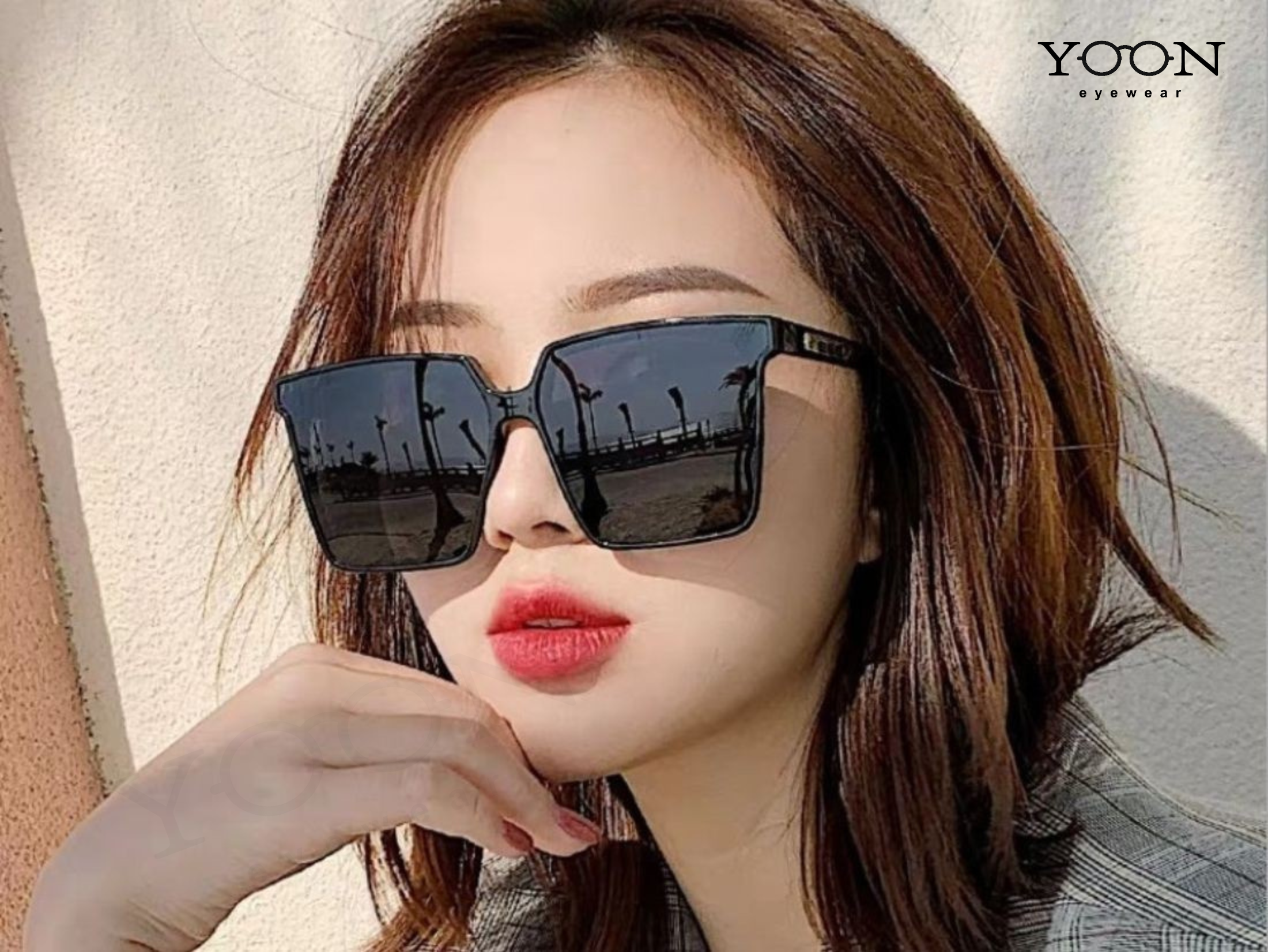 Kính Mắt Thời Trang – Quà Tặng Tôn Vinh Vẻ Đẹp Và Phong Cách