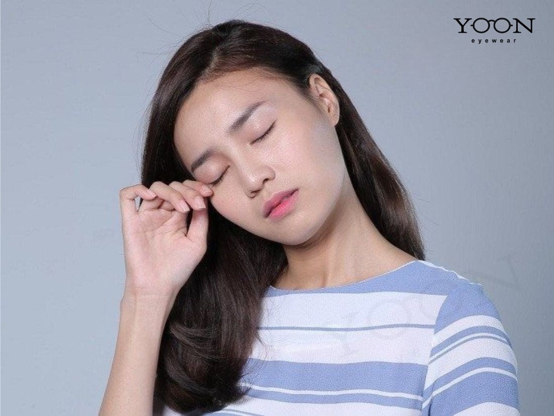 Không Dụi Mắt