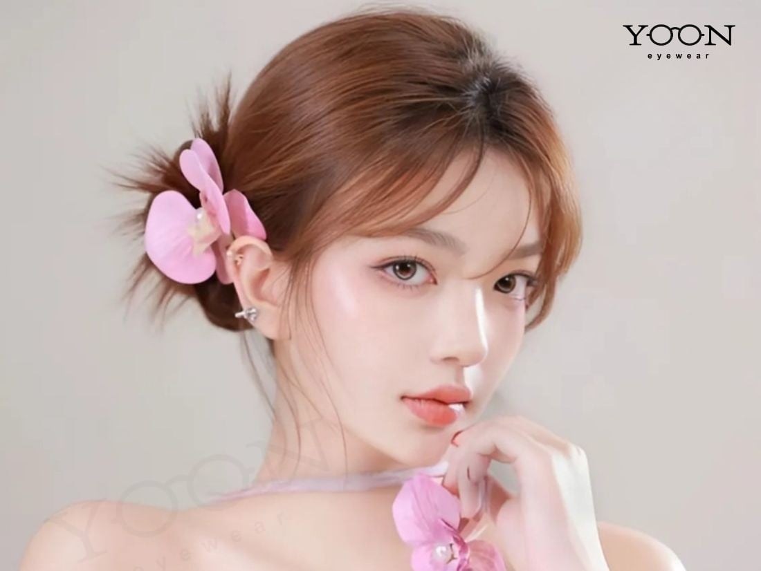 Mắt Cáo Nữ Và Vận Mệnh, Sự Nghiệp