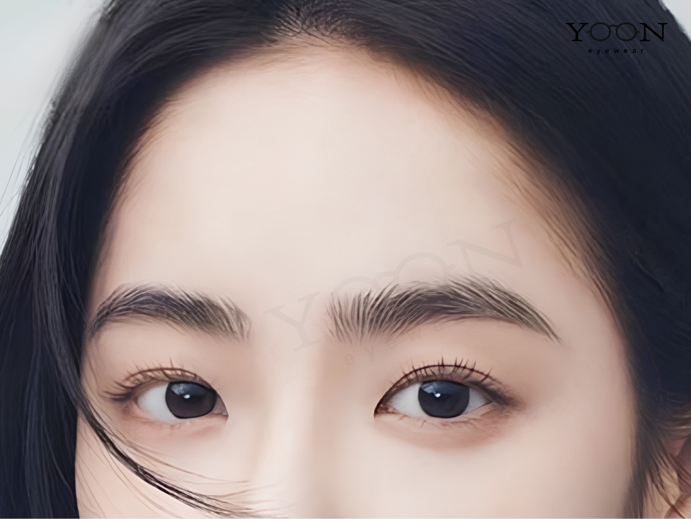 MẮT LÁ RĂM Ở NỮ THEO TƯỚNG SỐ CÓ Ý NGHĨA GÌ?