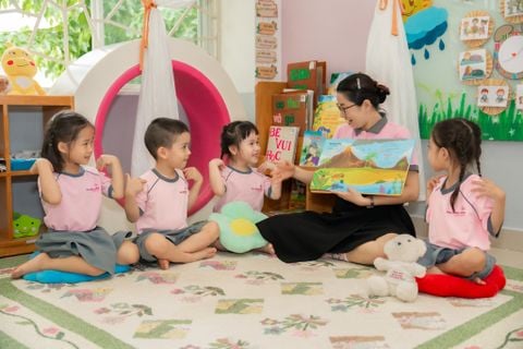 EM BÉ SONG NGỮ PHU DONG LOTUS CAO LỚN “NHANH NHƯ THỔI” NHỜ BÍ MẬT NÀY!