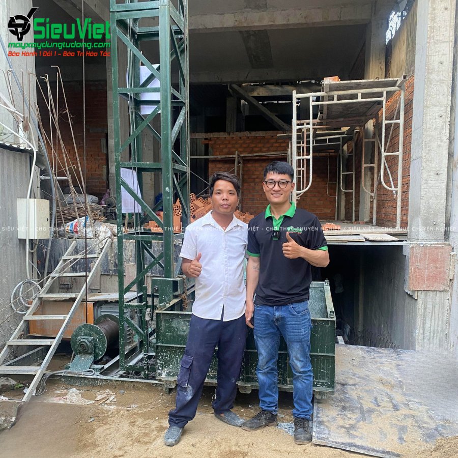 Cho thuê vận thăng nâng hàng 500kg VTSV500