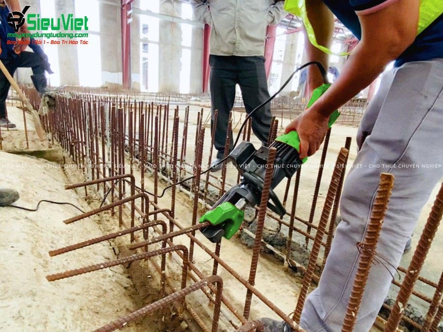 Máy uốn sắt thủy lực cầm tay