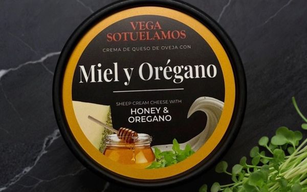 pho mai vega kem sua cuu mat ong va la oregano 125g