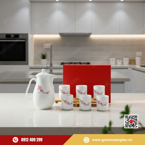 Set bình nước và cốc gốm sứ Bát Tràng họa tiết hoa đào