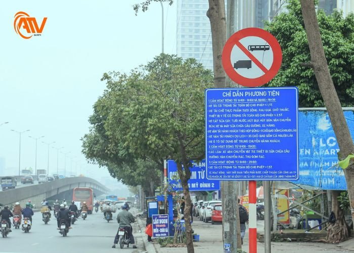 Những biển báo giao thông đường bộ phổ biến tại Việt Nam