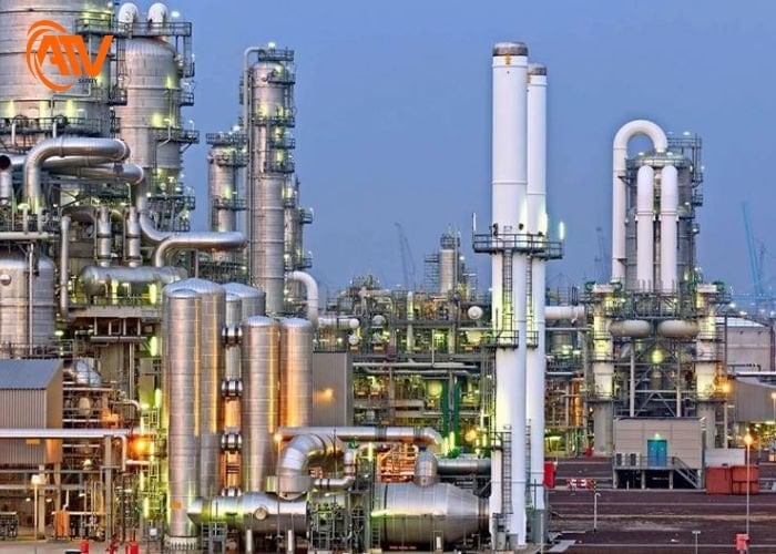 Ngành công nghiệp hóa chất với nhiều đặc điểm riêng biệt