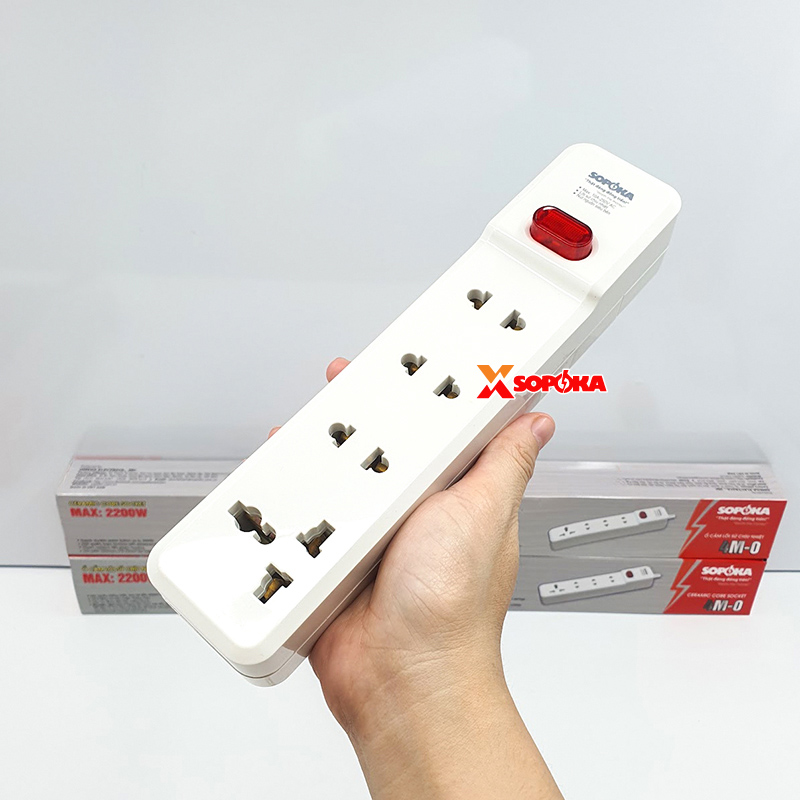 Ổ Cắm Điện 4 Lỗ 2200W Lõi Sứ Không Dây Có Công Tắc 4M-0 SOPOKA