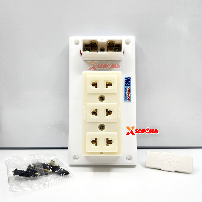 Bảng Điện Táp Lô 3 Ổ Cắm Có Cầu Chì BN6 SOPOKA