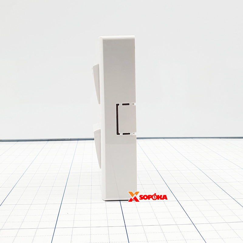 Bảng Điện Lắp Nổi Cao Cấp Dòng E 4 Công Tắc E4S SOPOKA