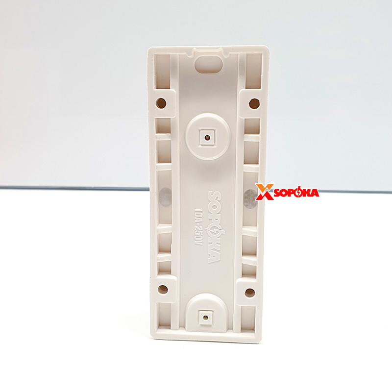 Ổ cắm điện 4 lỗ gắn tường gắn táp lô E26 SOPOKA
