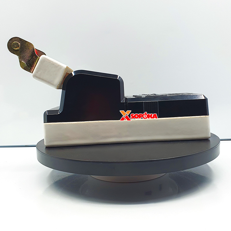 Cầu Dao Đế Sứ 1 Pha 100A 2P 600V Màu Đen D33 SOPOKA