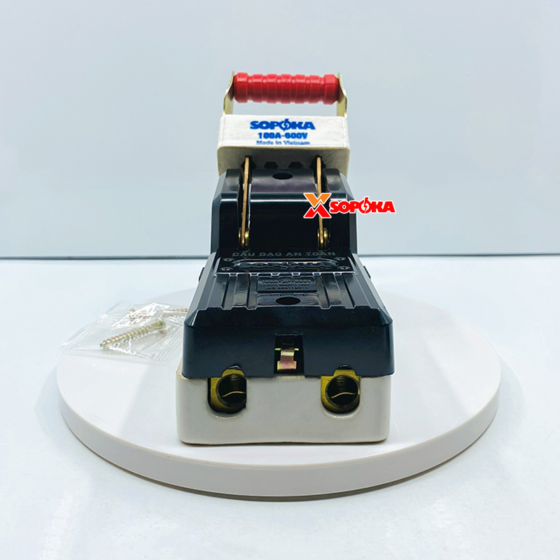 Cầu Dao Đế Sứ 1 Pha 100A 2P 600V Màu Đen D33 SOPOKA