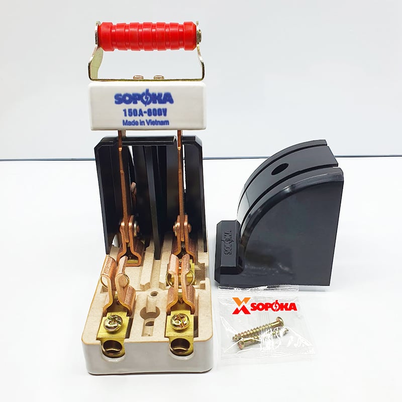 Cầu Dao Đảo Đế Sứ 1 Pha 150A 2P 600V 2N Màu Đen D41 SOPOKA