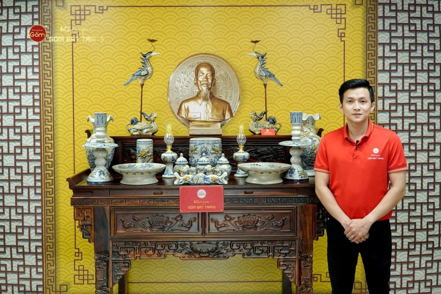 Bộ Đồ Thờ Bác Hồ (Cao Cấp 16 Món) Men Rạn