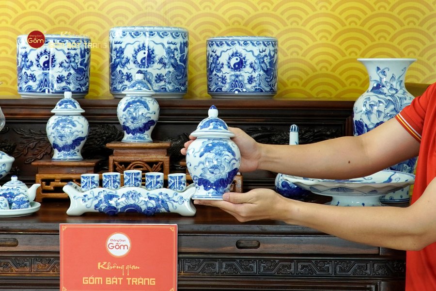 Bộ Đồ Thờ Gia Tiên (Cơ Bản 15 Món) Men Lam