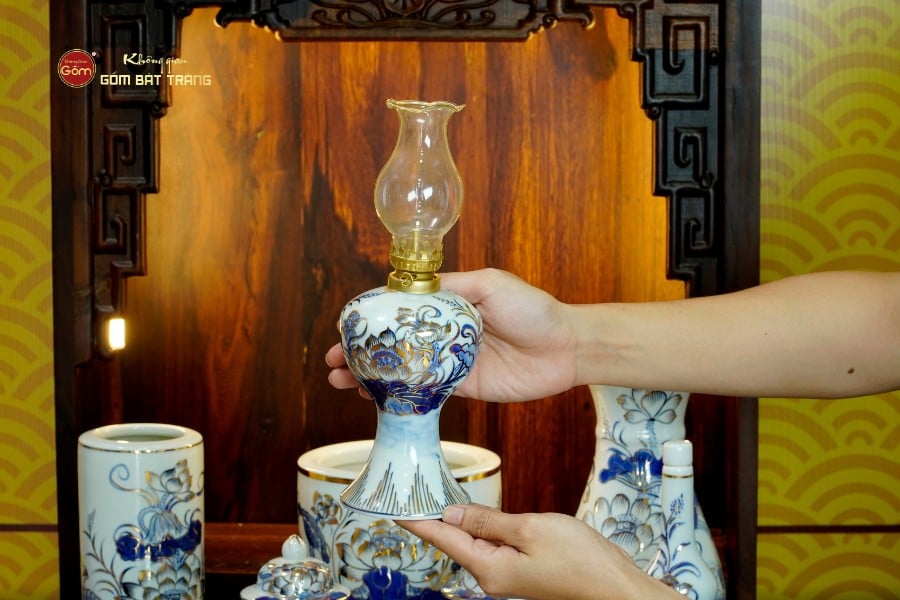 Bộ Đồ Thờ Thần Tài Thổ Địa (Cơ Bản 9 Món) Men Lam Vẽ Vàng