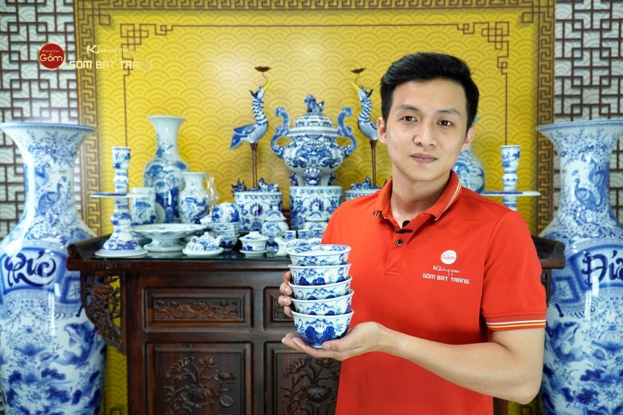 Bộ Đồ Thờ Gia Tiên (Hào Gia 34 Món) Men Lam