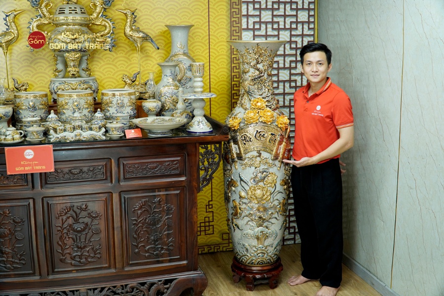 Bộ Đồ Thờ Gia Tiên (Hào Gia 30 Món) Men Rạn Vẽ Vàng