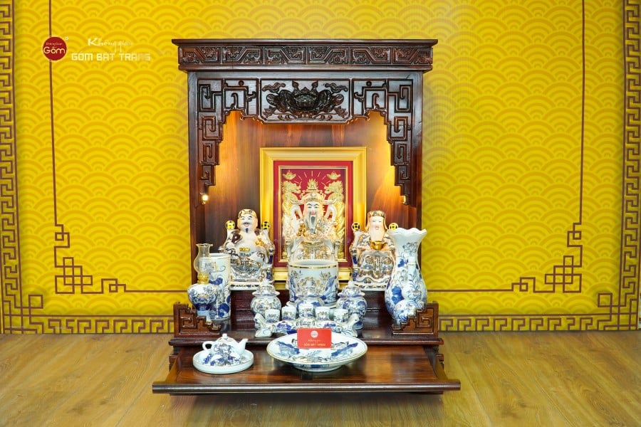 Bộ Đồ Thờ Thần Tài Thổ Địa (Hào Gia 14 Món) Men Lam Vẽ Vàng