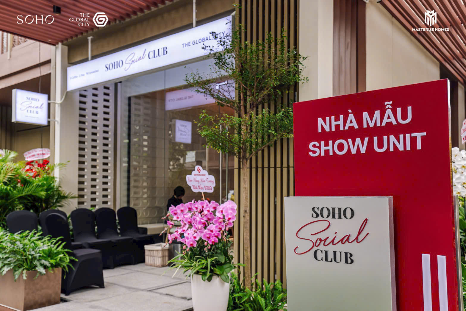 Đội ngũ chuyên gia F'Home91 đồng hành cùng nhà đầu tư phân tích tiềm năng khai thác shophouse SOHO trực tiếp tại dự án.