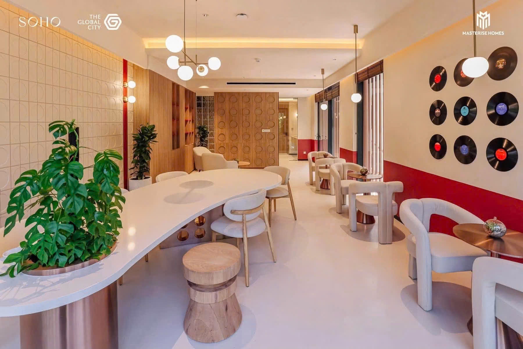 Bố trí mặt bằng kinh doanh linh hoạt nhờ thang máy lùi về phía sau tại nhà mẫu SOHO Social Club.